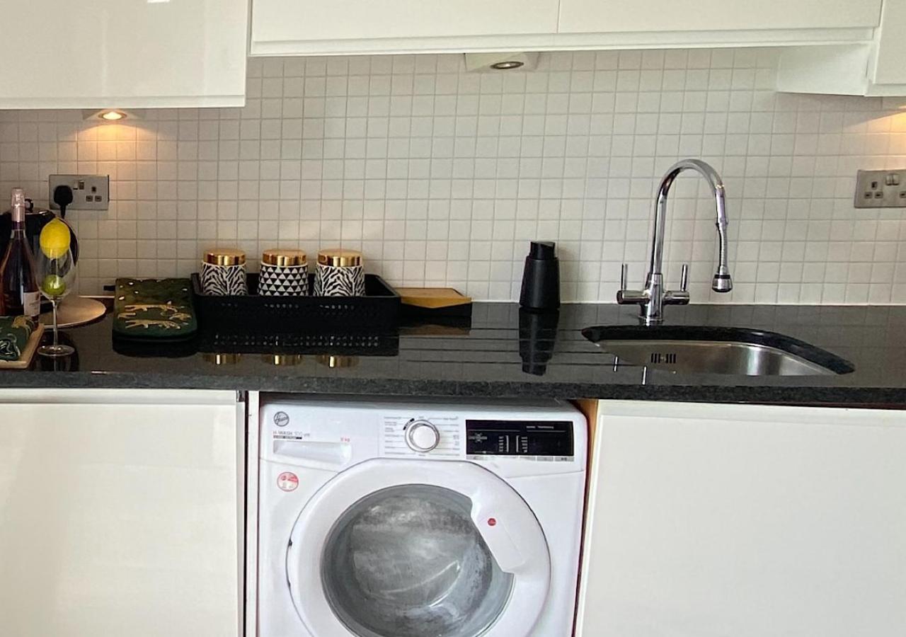 Glasgow Two Bedroom Penthouse Экстерьер фото