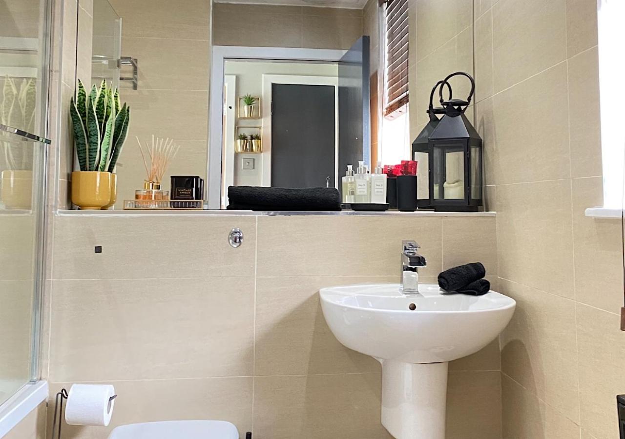 Glasgow Two Bedroom Penthouse Экстерьер фото