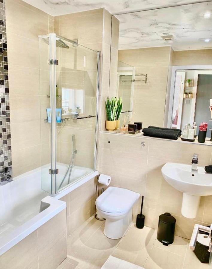 Glasgow Two Bedroom Penthouse Экстерьер фото